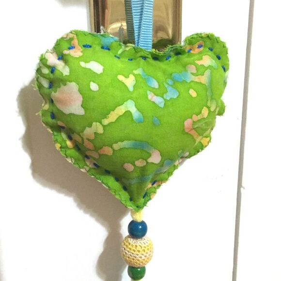 Heart Door decorative ornament handmade NWOT - Picture 2 of 3